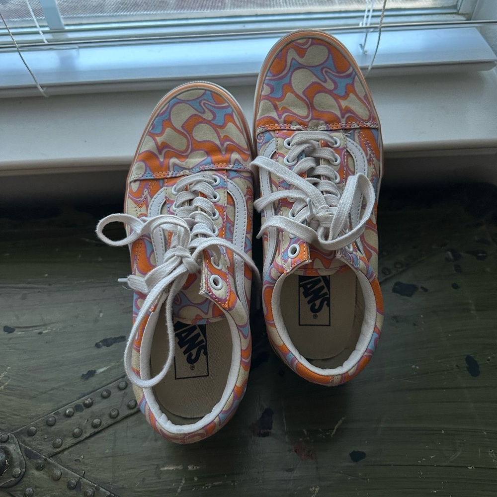 UV Platform Vans